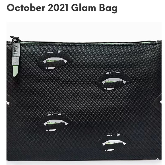 💄3/$12💄 NWOT: IPSY Black Vampire Lip Makeup Bag - Picture 2 of 4